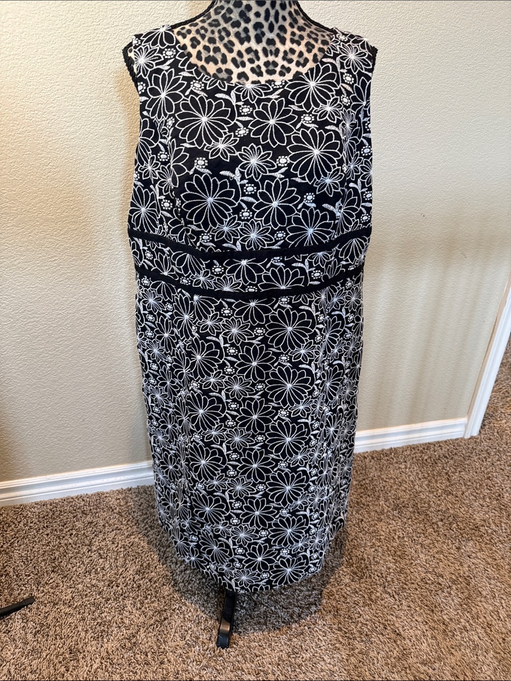 Talbots Black and White Floral Sleeveless Sheath Dress